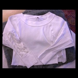 FREE PEOPLE Sweater 🌻